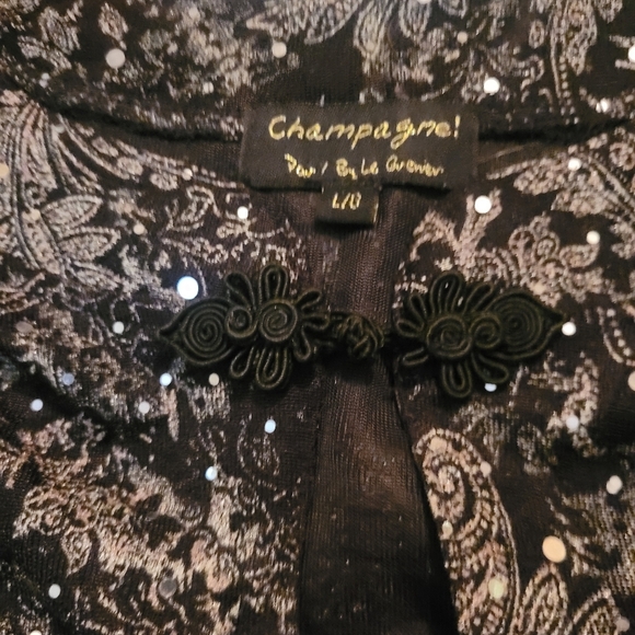 Champagne Black and Silver Short Sleeve Top L - Picture 7 of 7